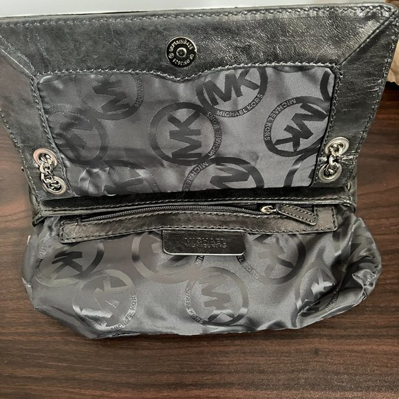 Michael Kors Hamilton Clutch Quilt Flap Shoulder Gray Gunmetal Pewter Metallic - Picture 11 of 11